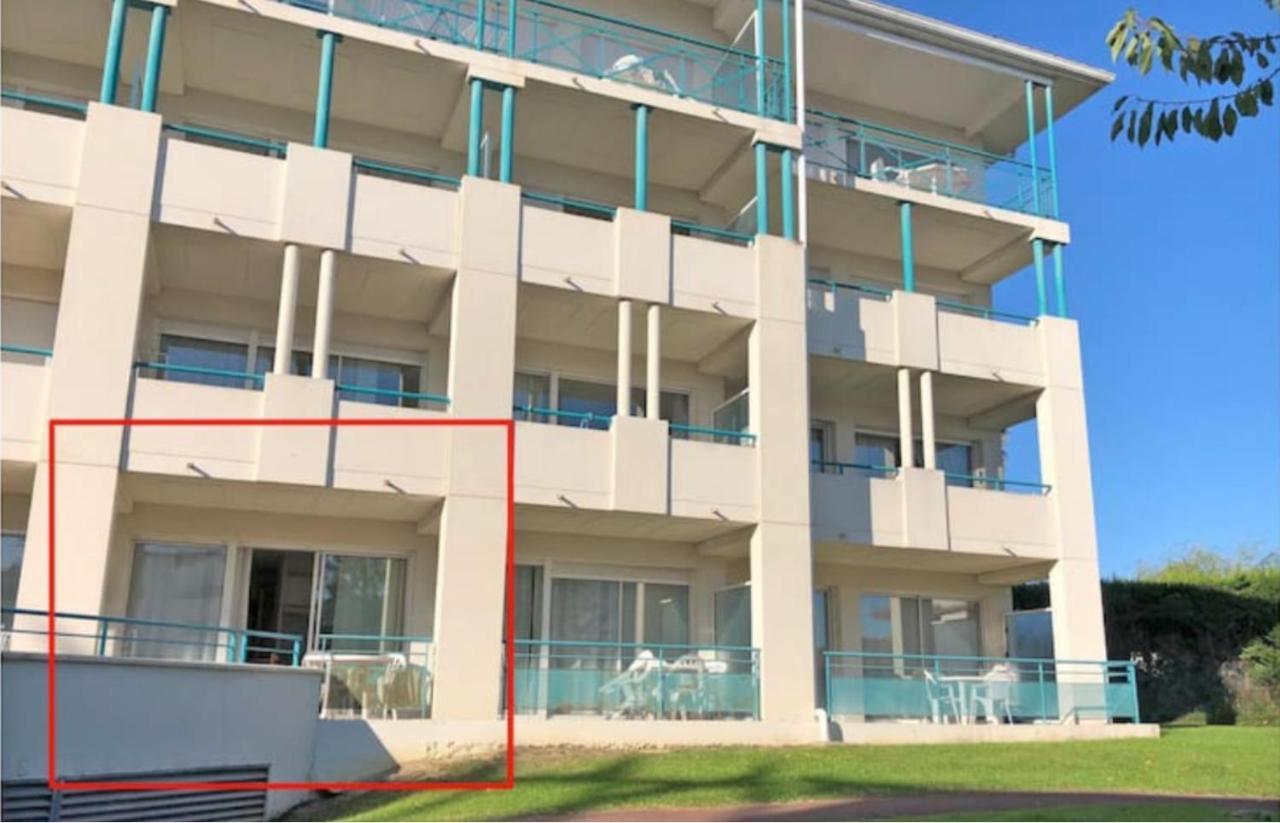 Studio Au Calme Avec Piscine, Face Golf, Parking Gratuit, Tout A Pied A 10Mn Centre Ville Ciboure Exterior photo